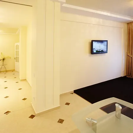 Ultra Park Appartement *